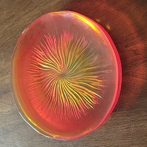 Vintage Amberina Starburst Plates set of 4 - Picture 5 of 6